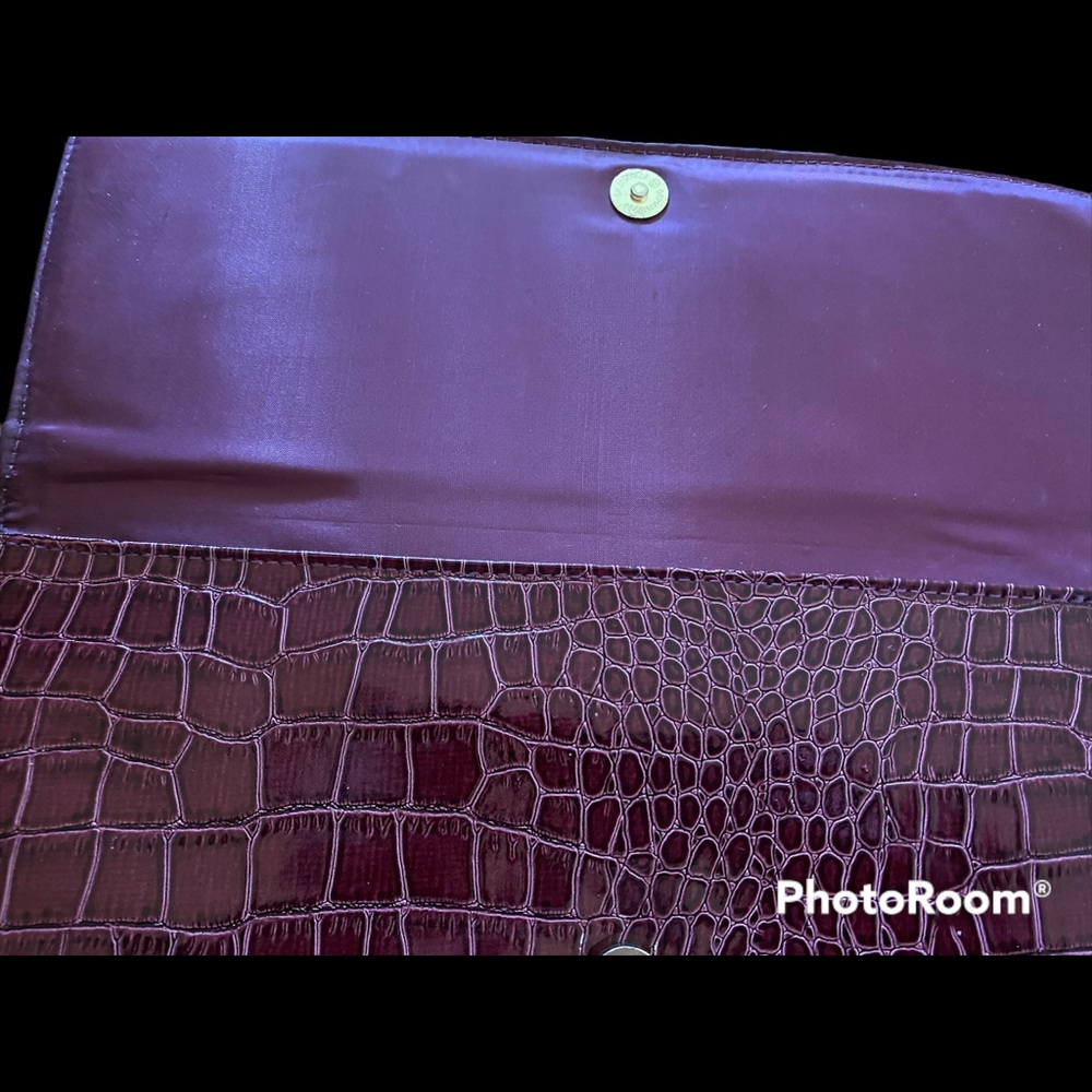 Vintage Giannini Faux Leather Burgundy Clutch - Picture 4 of 5